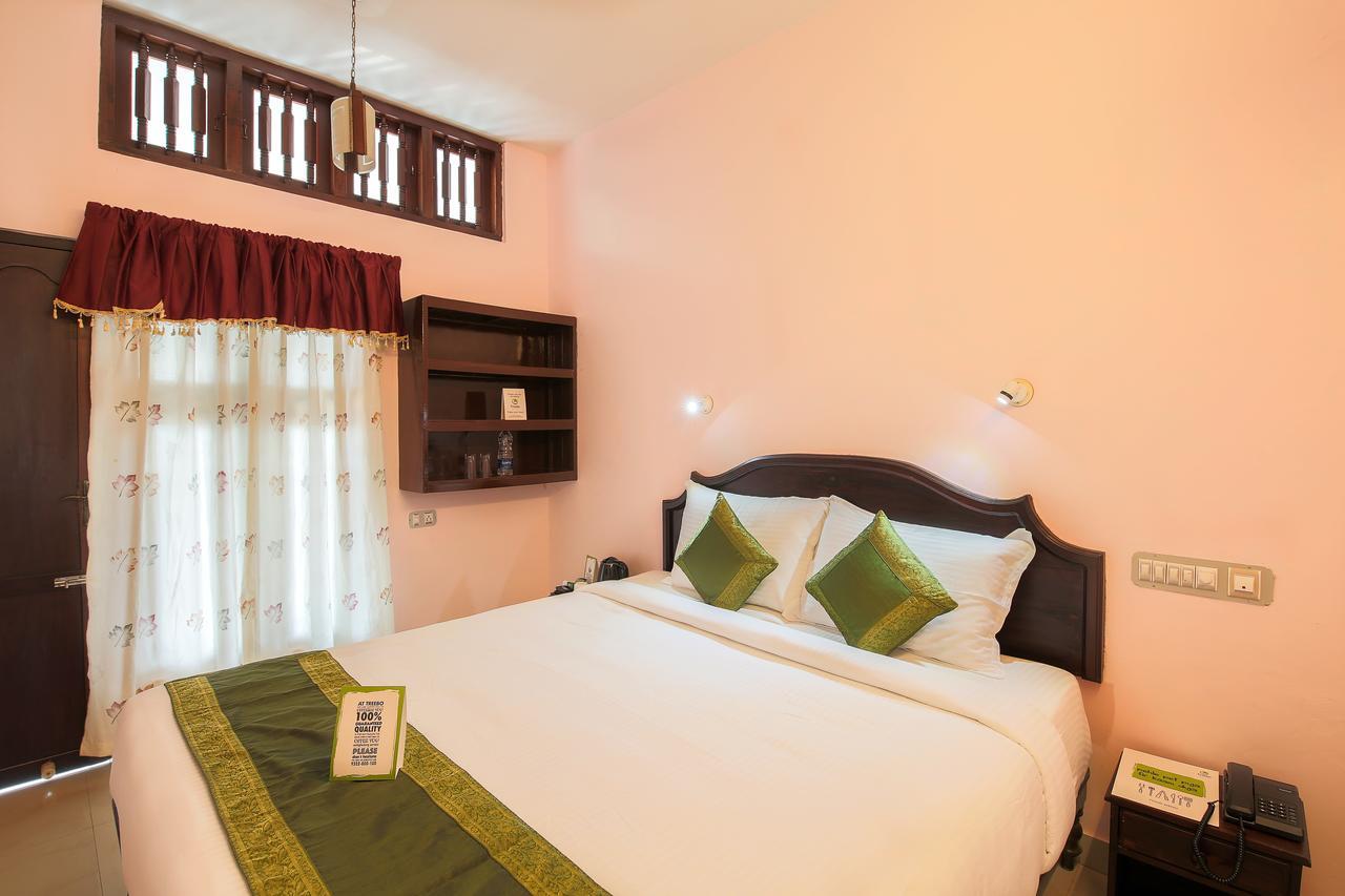 Hotel Treebo Moonlight Thiruvananthapuram Exterior foto