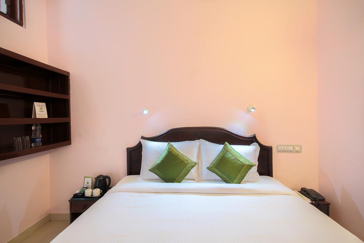 Hotel Treebo Moonlight Thiruvananthapuram Exterior foto